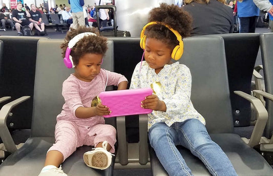 How To Travel With Kids On An Airplane