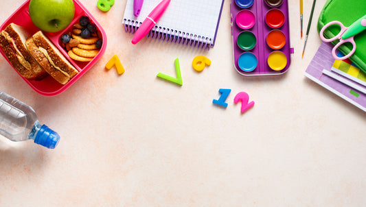 Going on a Trip? Don't Forget These Nutritious Snack Time Essentials!